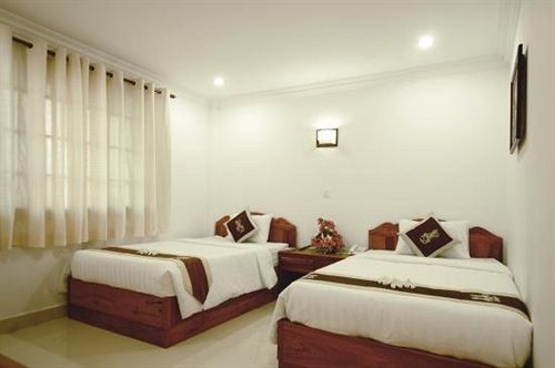 Wei Si Deng Hotel & Restaurant Phnom Penh Exteriör bild